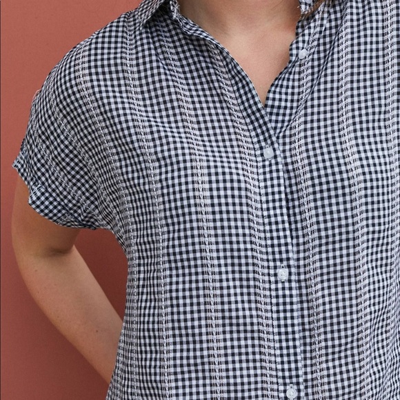 Cloth&Stone Anthro Gingham Plaid Button Down Shirt - Picture 5 of 8